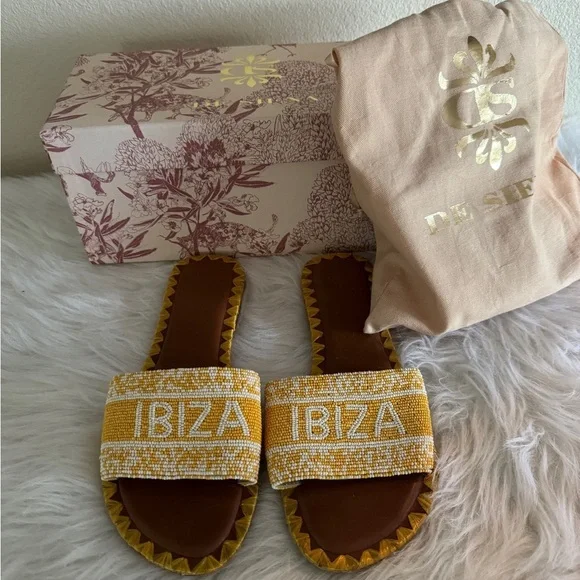 Gorgeous De Siena Ibiza Hand Beaded Sandal - Yellow Size 9 EUC - Picture 3 of 6